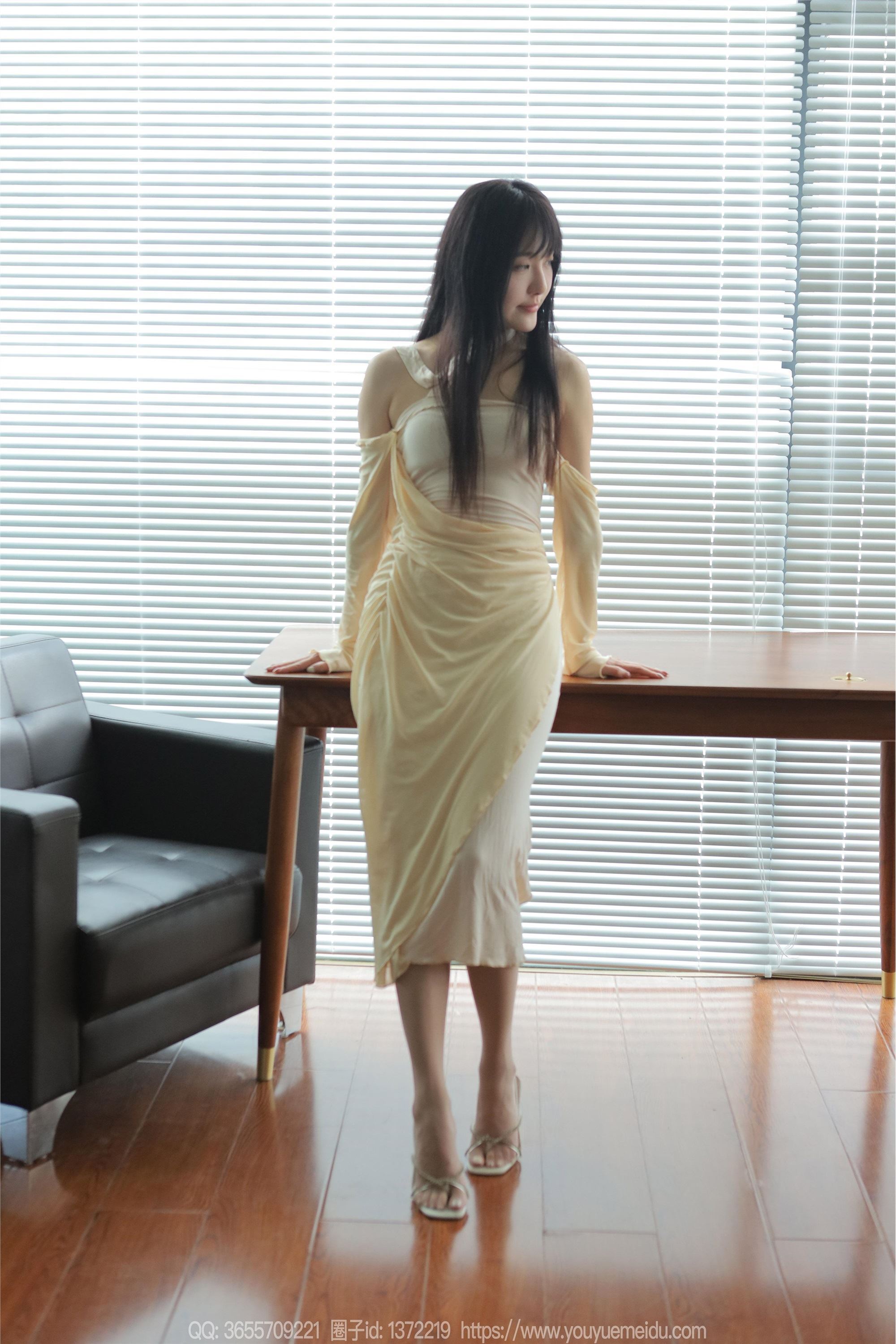 IESS异思趣向  2024.02.23 丝享家 1672 婉萍《黄色包臀裙（上）》